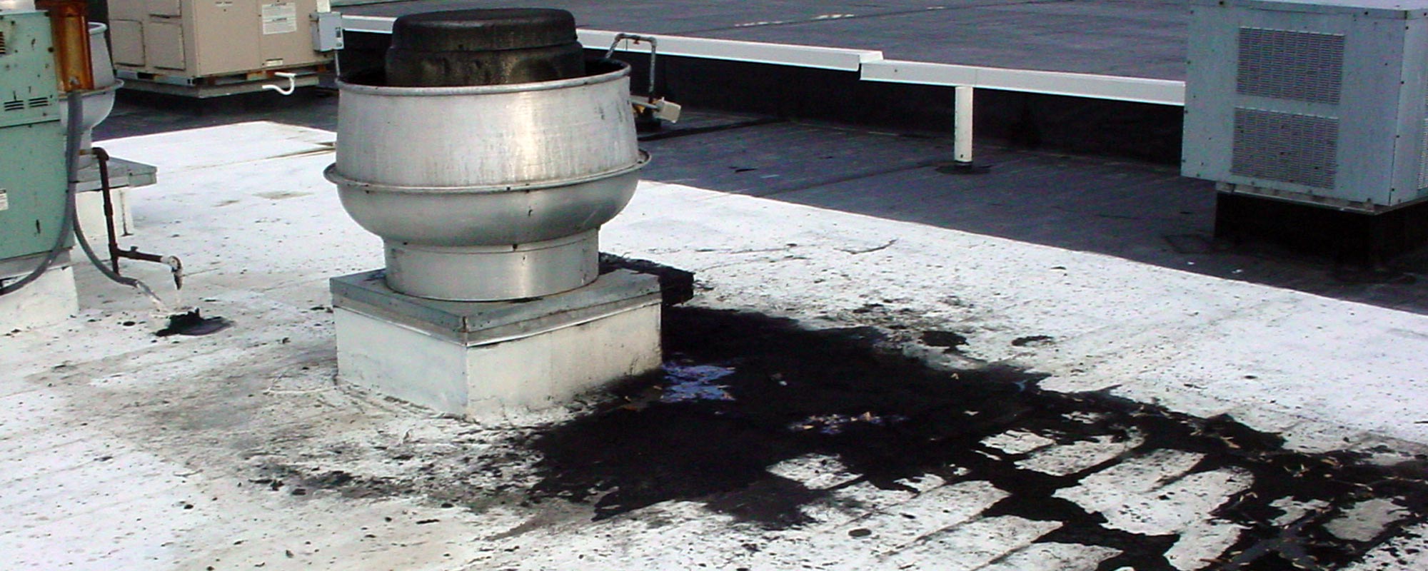 The Importance of Rooftop Grease Containment